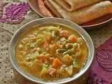 Mixed Vegetable Kurma | Hotel Style Chappati Kurma | South Indian Vegetable Kurma