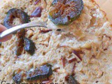 Baked breakfast oats with apples and figs