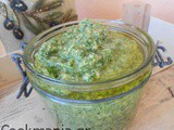 Valerian and parsley Pesto with cashews