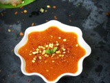 Chilli garlic sauce for momos / spicy dip ( chutney ) for momos