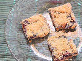 Apple blueberry pie bars - baking for kids
