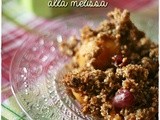 Crumble integrale di nespole e ciliegie alla melissa – Loquat, cherries and lemon balm whole wheat crumble