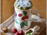 Torta in tazza ai lamponi e matcha – Raspberry & Matcha Mug Cake