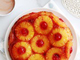 Gâteau au yaourt renversé à l’ananas et cerises confites