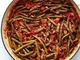 Haricots verts à la sauce tomate, recette libanaise