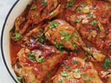 Poulet à l’ail et tomates à la cocotte ou poêle