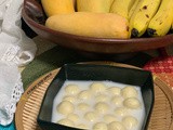 Coconut milk e powder dudh er mini roshogolla