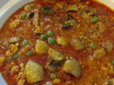 Mushroom n soya kheema curry