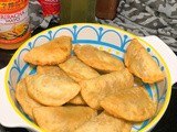 Tofu aloor pur bhora curry puff