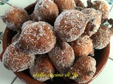 Frittelle allo yogurt e liquore di bergamotto