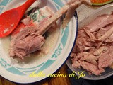 Fusi e anche di tacchino in insalata