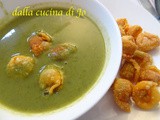 Passato di verdura con tortellini fritti