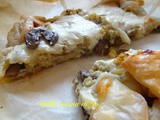 Torta di polenta e funghi in guscio di sfoglia