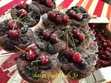 Tortine alle ciliegie e cioccolato