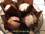 Tortine con confettura e ricotta