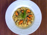 Fregola sarda con cozze , finocchietto e pecorino