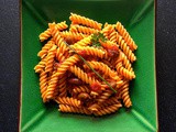 Fusilli caserecci con sugo di pollo all'antica