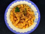 Fusilli con sugo di gallo