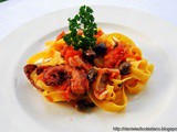 Tagliatelle al ragù di polpo con capperi e olive taggiasche