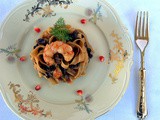 Tagliatelle con radicchio , crema di cozze e gamberi