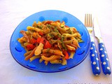 Torchietti ortolano con pollo, verdure grigliate e pesto