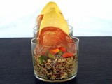 Verrine con quinoa tricolore,campanella del borgo, verdura e frutta