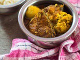 Aloo Fulkopi diye Macher Jhol and my way of celebrating Valentine’s day with comfort food