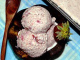 Homemade Strawberry Ice Cream | Eggless Strawberry Ice Cream