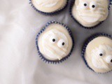 Mummy Cupcakes for Halloween