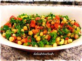 Chickpea Salad (Nohut Salatasi)