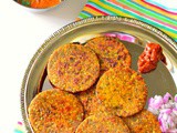 Rajasthani Korma Roti Recipe | Korma Pudi Recipe ( Crispy Green Moong Dal Roti ) - Travel Recipes
