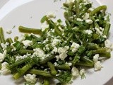 Salade de haricots verts aux herbes, au citron et à la feta