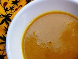 Velouté de potimarron et châtaignes, avec bouillon de poulet maison