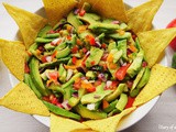 Chunky Bell Pepper Guacamole Salad