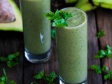 Avocado banana green smoothie