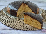 Torta alle carote con glassa al cioccolato