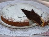 Torta variegata cocco e cioccolato