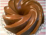 Lotus Biscuit Bundt Cake