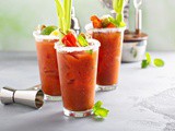 Bloody Mary: Recipe, 3 Variations & 8 Alternatives