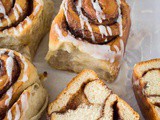 Banana Bread Cinnamon Rolls (Vegan)