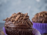 Chocolate Cupcakes For Two (Vegan)