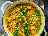 Easy Lemongrass And Coconut Curry (Vegan)