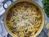 One Pot Mushroom Pasta (Vegan)