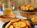 Plantain Chips & Encona Peruvian Amarillo Chilli Sauce Review