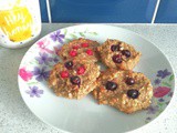 Easy banana protein oat cookies