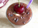 Healthy “black forest” cherry chocolate smoothie