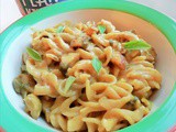 Vegan creamy curry mushroom pasta