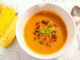 Warming spiced pumpkin apple soup (vegan)