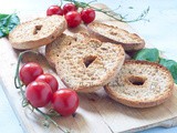 Frisella con pomodoro e basilico