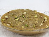 Atte ka halwa / atta halwa / whole wheat flour atta / whole wheat flour pudding